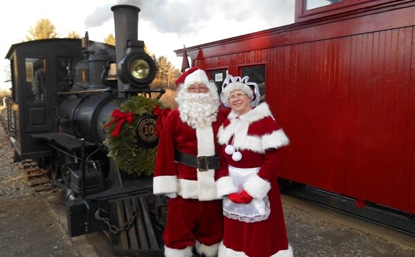 SOLD OUT: Christmas Trains to SeaLyon Farm